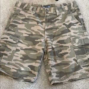NWOT Guide Series Shorts